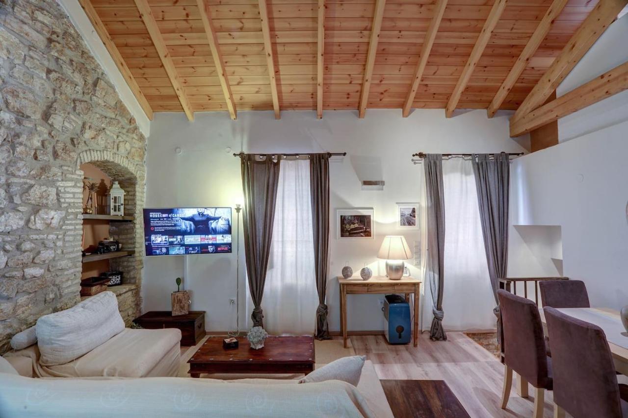 Luminous 2Bd Stone Apt In The Alleys Of Corfu Town Exterior photo